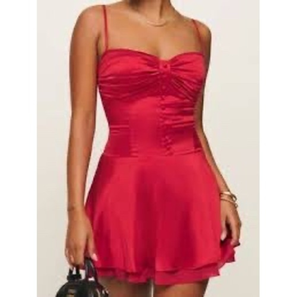 Reformation Ursula Silk Dress In Lipstick Red Size 6 New Without Tags